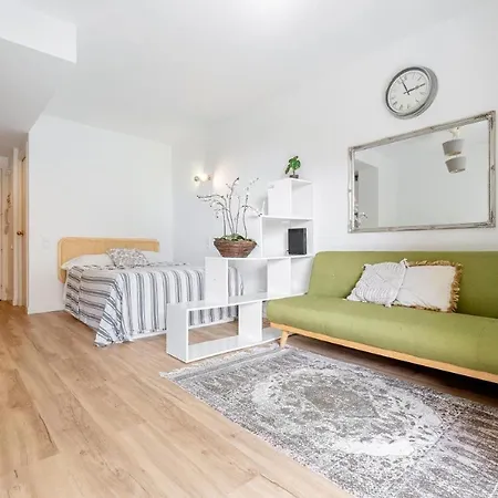 Apartament Pet Friendly + Pool + Park, 2 Minutes Away *
