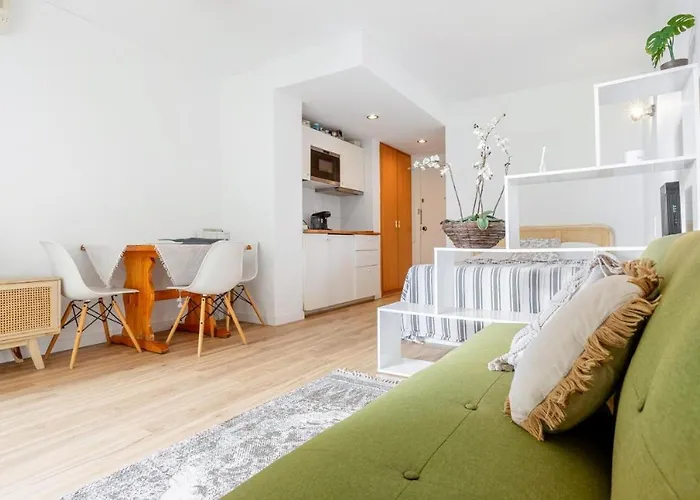 Pet Friendly + Pool + Park, 2 Minutes Away Lejlighed Salou